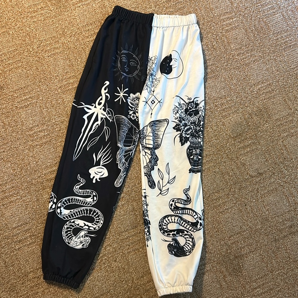 Boho Women’s Joggers Size Large